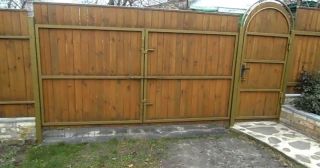Купить распашные ворота деревянные Муравленко, цена от 2794 руб.